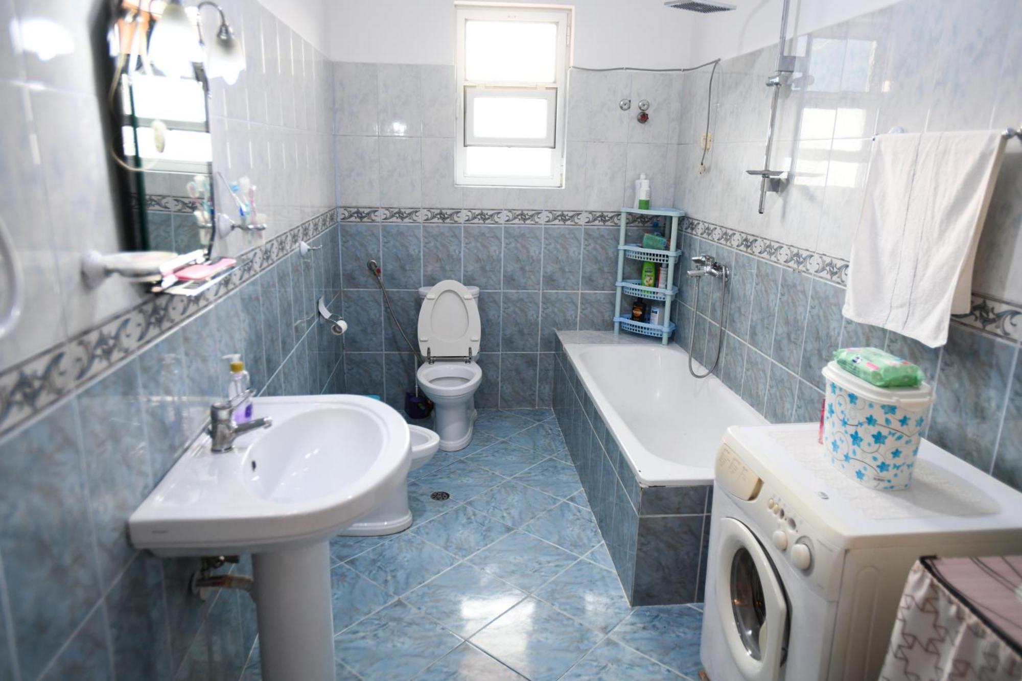 Apartment Darlin Берат Екстер'єр фото